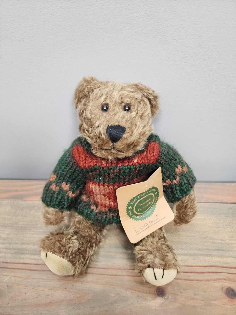 Boyds Archive Collection LOGAN TEDDY BEAR IN SWEATER 8" Plush STUFFED ANIMAL TOY